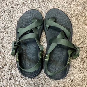 COPY - Men’s Green Chaco’s Size 10 - Like New!